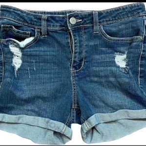 Lauren Conrad Women's High Rise Hemmed Shorts Size 8 Pre-Owned